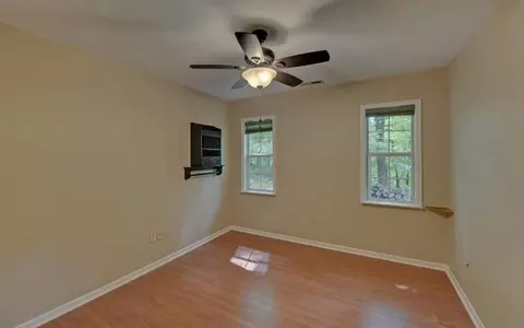 Bedroom - 332 E Vineyard Rd, Hayesville, NC 28904 photo 1 of 5