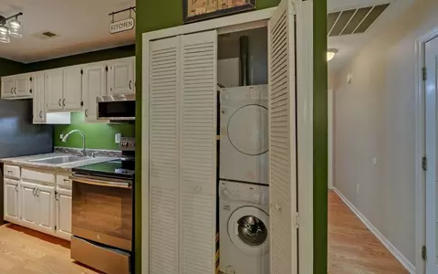 Kitchen - 332 E Vineyard Rd, Hayesville, NC 28904 photo 2 of 2