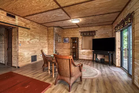 Living - 346 View Ridge Trl, Murphy, NC 28906 photo 3 of 3