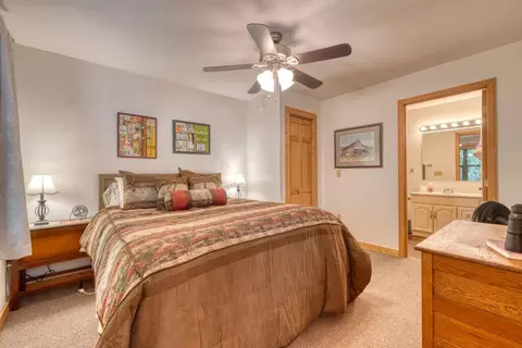 Bedroom - 184 Beaver Ridge Rd, Murphy, NC 28906 photo 2 of 3