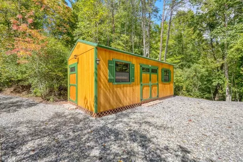 Exterior - 184 Beaver Ridge Rd, Murphy, NC 28906 photo 17 of 18