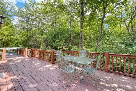 Exterior - 184 Beaver Ridge Rd, Murphy, NC 28906 photo 9 of 18
