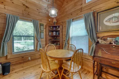 Dining - 184 Beaver Ridge Rd, Murphy, NC 28906 photo 1 of 1