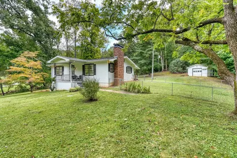 858 Old Forge Ests, Hiawassee, GA 30546