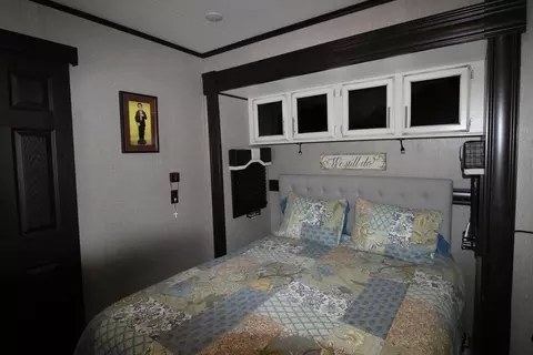 Bedroom - 31 Pear Ln, Murphy, NC 28906 photo 2 of 3