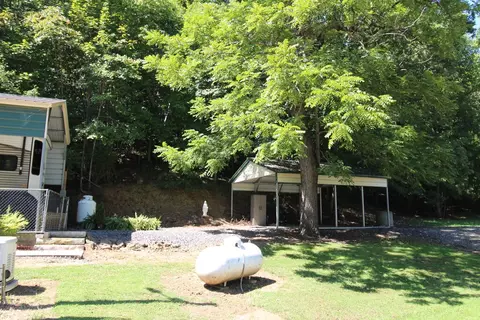 Exterior - 31 Pear Ln, Murphy, NC 28906 photo 7 of 11