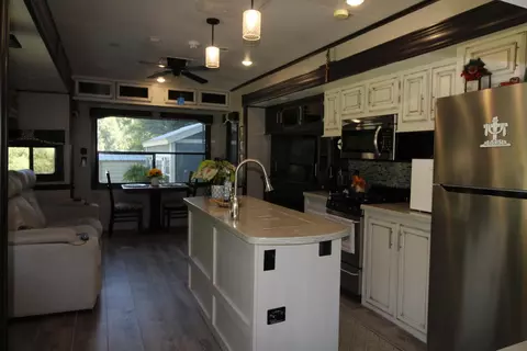 Kitchen - 31 Pear Ln, Murphy, NC 28906 photo 1 of 2