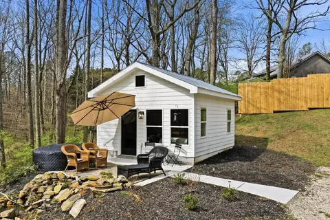 710 Lumber Company Rd, Talking Rock, GA 30175