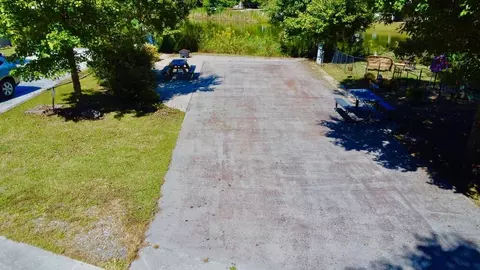 5 Mountain Meadows Dr, Morganton, GA 30560