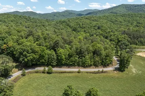 34 Ac Donley Rd, Murphy, NC 28906 photo 3