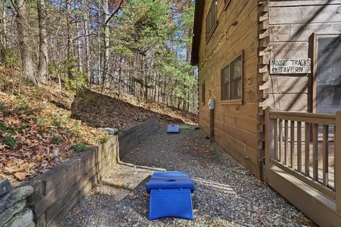 Exterior - 31 The Kings Ct, Cherry Log, GA 30522 photo 8 of 13