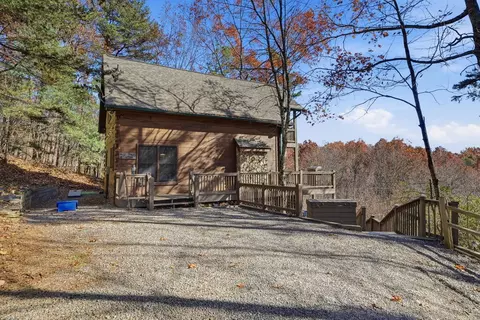 Exterior - 31 The Kings Ct, Cherry Log, GA 30522 photo 12 of 13