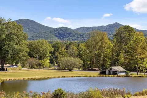132 Turvey Nichols Rd, Cisco, GA 30708