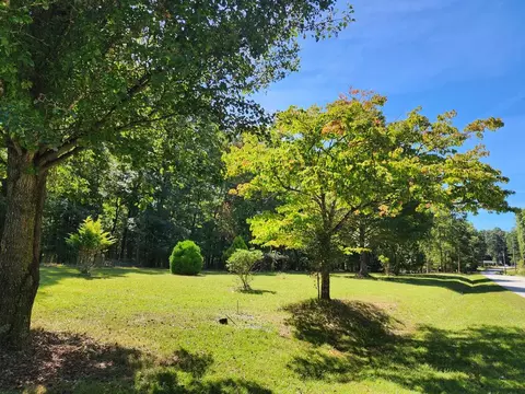 37 Maggie Ln, Blairsville, GA 30512