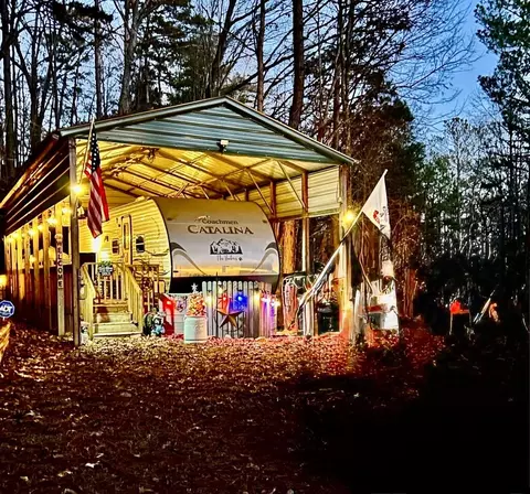 126 27th St, Ellijay, GA 30540