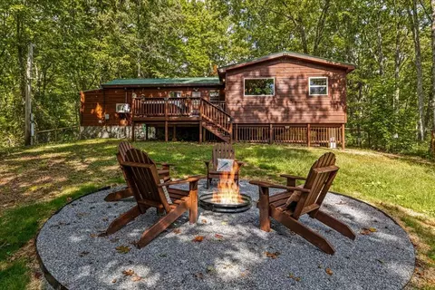 415 Morton Dr, Ellijay, GA 30540