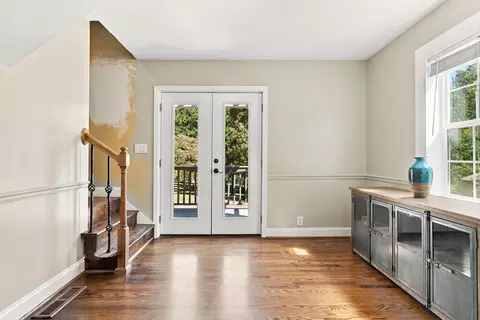 Entry Way - 110 Spruce Pne, Tate, GA 30177 photo 2 of 3