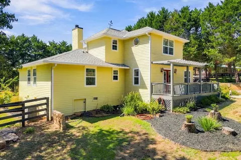 110 Spruce Pne, Tate, GA 30177