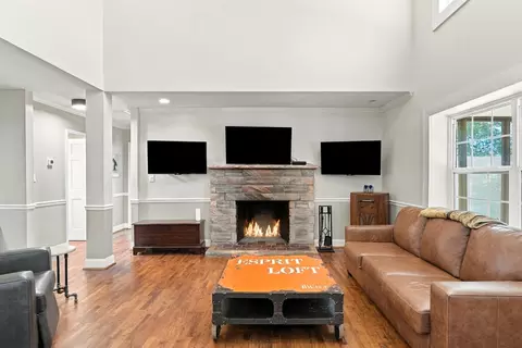 Living - 110 Spruce Pne, Tate, GA 30177 photo 2 of 2