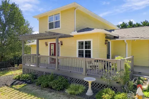 Exterior - 110 Spruce Pne, Tate, GA 30177 photo 2 of 12