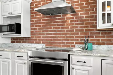 Kitchen - 110 Spruce Pne, Tate, GA 30177 photo 4 of 5