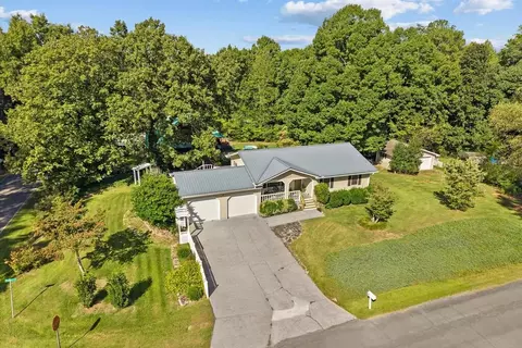 View/Area - 17 E Pine St, Chatsworth, GA 30705 photo 2 of 2