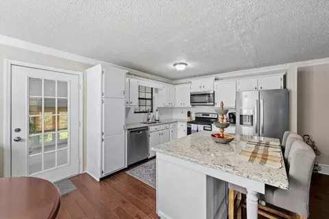 Kitchen - 17 E Pine St, Chatsworth, GA 30705 photo 4 of 4