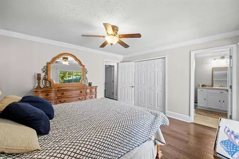 Bedroom - 17 E Pine St, Chatsworth, GA 30705 photo 3 of 5