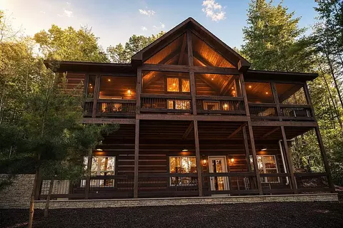 1035 Ritchie Creek Rd, Blue Ridge, GA 30513