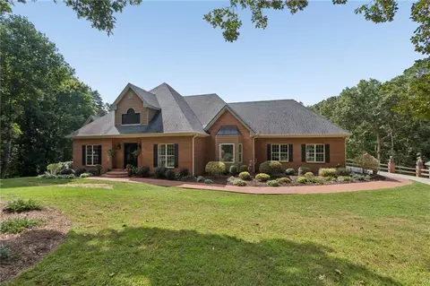 335 Old Tails Creek Rd, Ellijay, GA 30540