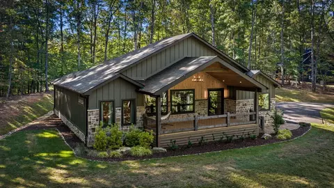 88 Cascading Brook Ln, Blue Ridge, GA 30513
