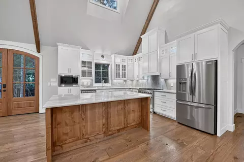 Kitchen - 357 Spring Ridge Trl, Morganton, GA 30560 photo 3 of 7