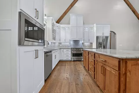 Kitchen - 357 Spring Ridge Trl, Morganton, GA 30560 photo 6 of 7