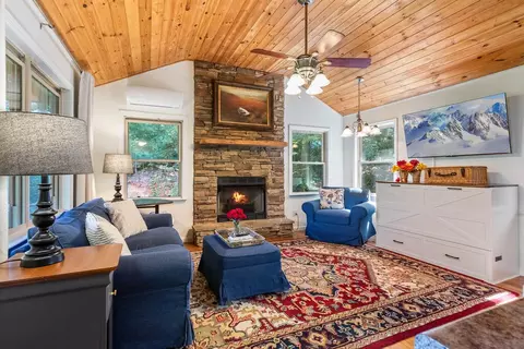 Living - 643 Zekes Trl, Marble, NC 28905 photo 1 of 3
