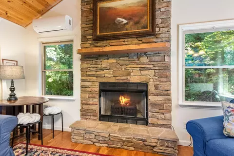 Living - 643 Zekes Trl, Marble, NC 28905 photo 2 of 3