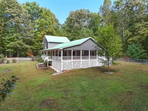 Exterior - 3015 Camp Creek Rd, Murphy, NC 28906 photo 10 of 13