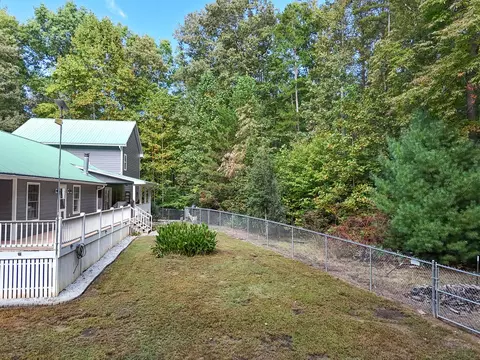 Exterior - 3015 Camp Creek Rd, Murphy, NC 28906 photo 9 of 13