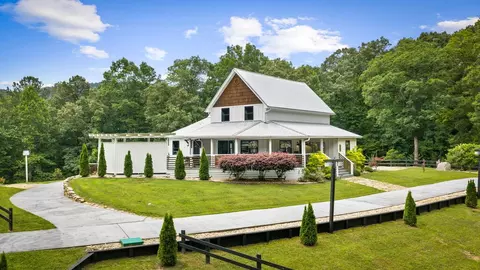 657 Campbell Camp Cir, Blue Ridge, GA 30513