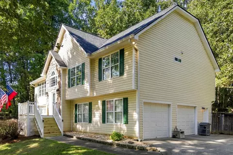 Exterior - 388 Kerry Dr, Jasper, GA 30143 photo 2 of 6