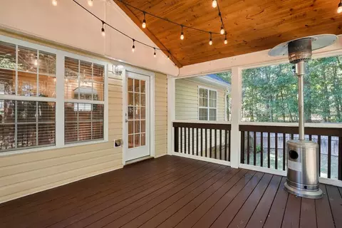 Exterior - 388 Kerry Dr, Jasper, GA 30143 photo 4 of 6