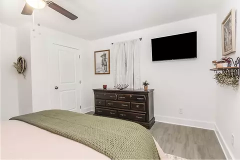 Bedroom - 587 Oak Trce E, Jasper, GA 30143 photo 6 of 14