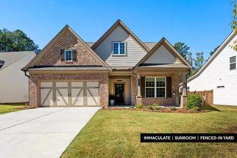 130 Airmont Dr, Sharpsburg, GA 30277