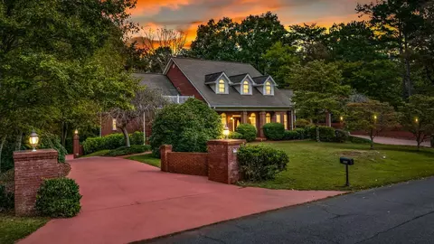 231 Westwoods Dr, Ellijay, GA 30540