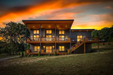 503 Church St, Blue Ridge, GA 30513