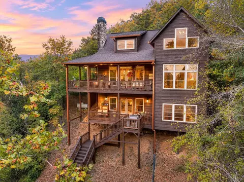 633 Riverfront Dr, Ellijay, GA 30536