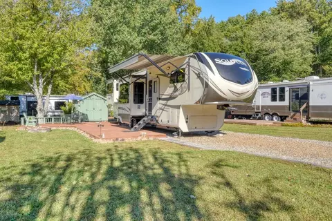 49 Sunshine St, Blairsville, GA 30512