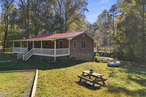 372 Misty Valley Ln, Ellijay, GA 30536