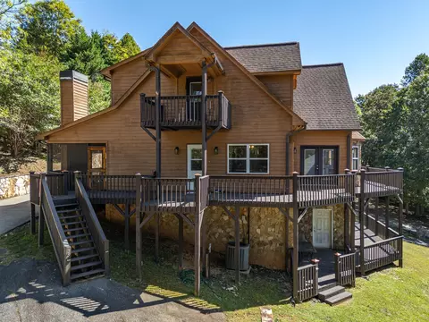 Exterior - 35 Honeysuckle Ln, Murphy, NC 28906 photo 19 of 21