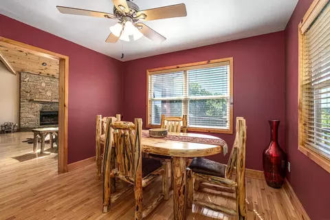 Dining - 35 Honeysuckle Ln, Murphy, NC 28906 photo 2 of 2