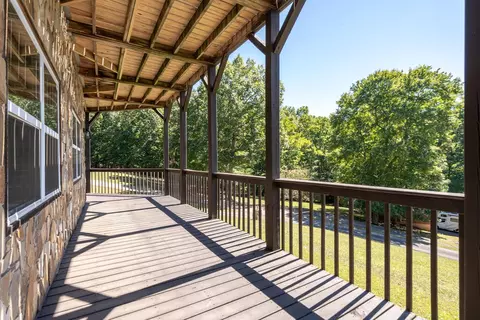 Exterior - 35 Honeysuckle Ln, Murphy, NC 28906 photo 11 of 21